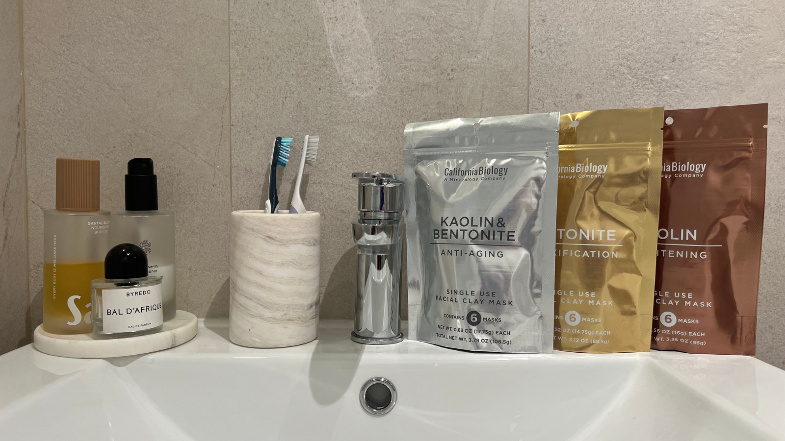 Why Combining Kaolin and Bentonite Clay Can Transform Your Skincare Routine
