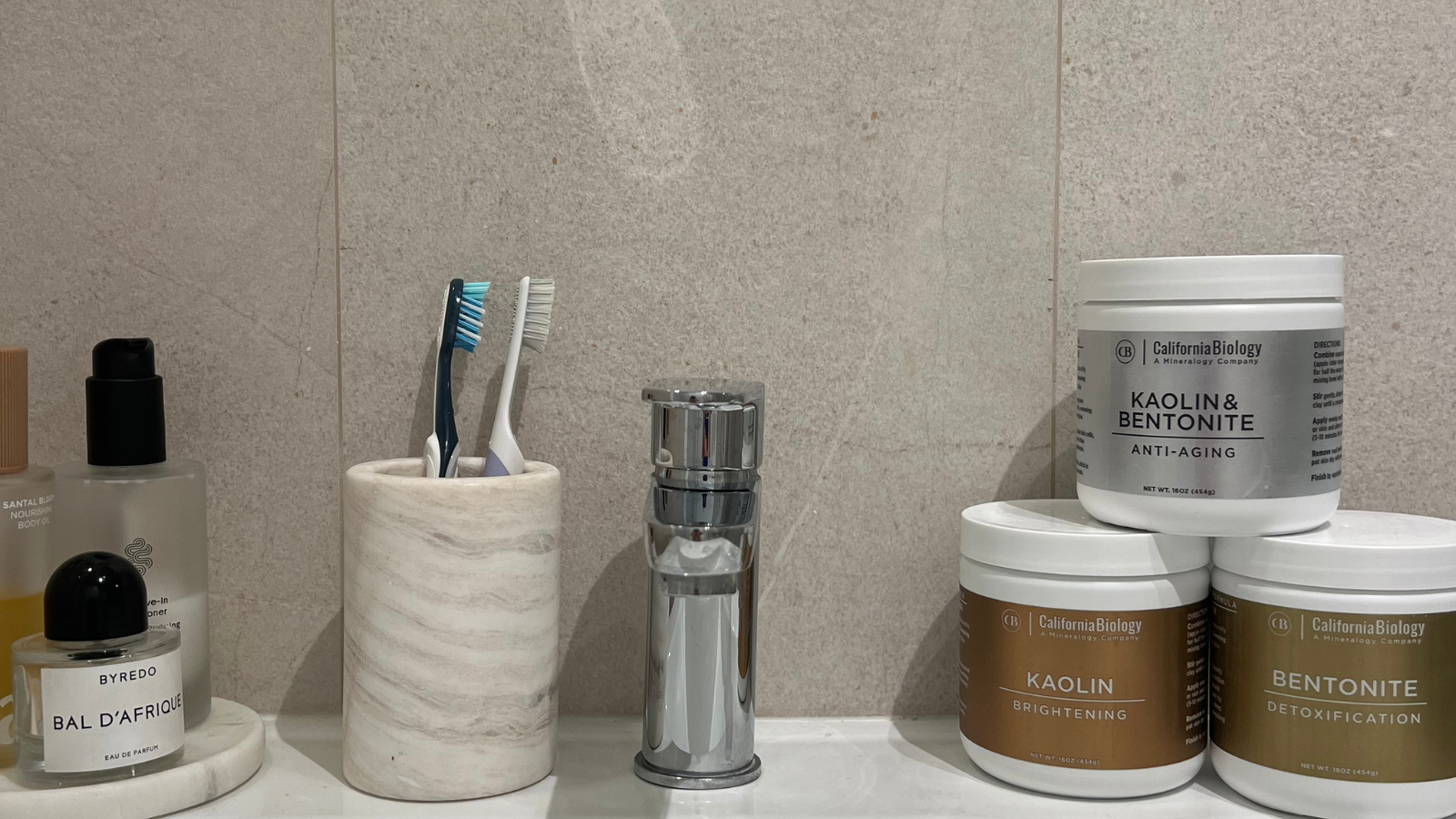 What Is Kaolin Clay — And Why Your Skin Loves It
